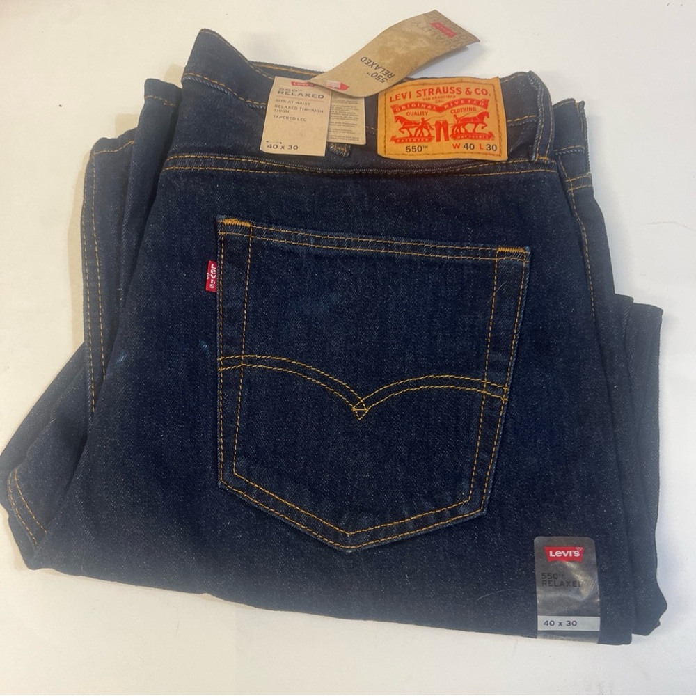 Levi's 501 Jeans Men's Size 40 x 30 Blue Denim  Button Fly
